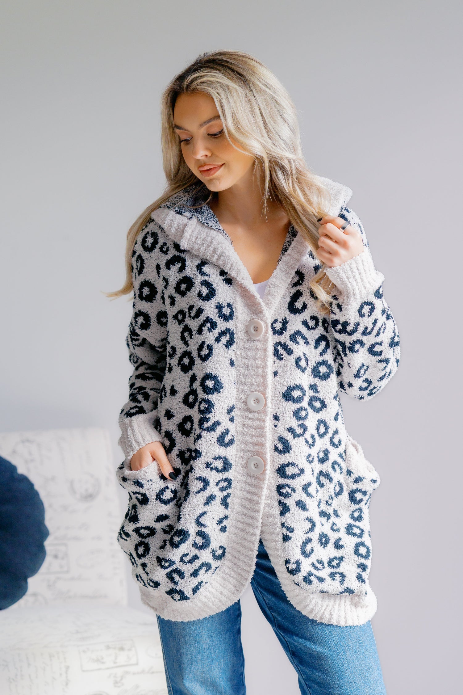 Sweaters & Cardigans